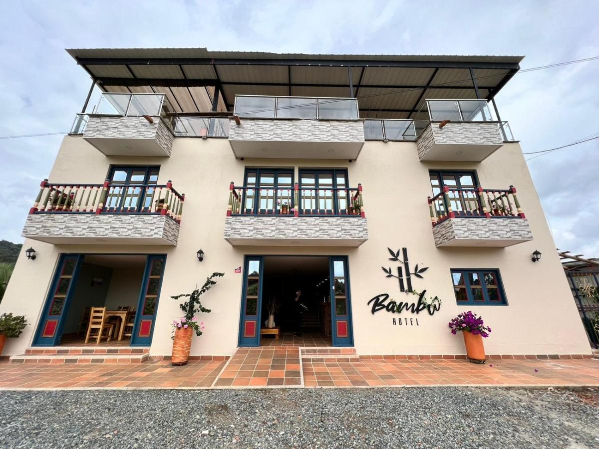 Hotel Bambu Guatapé エクステリア 写真