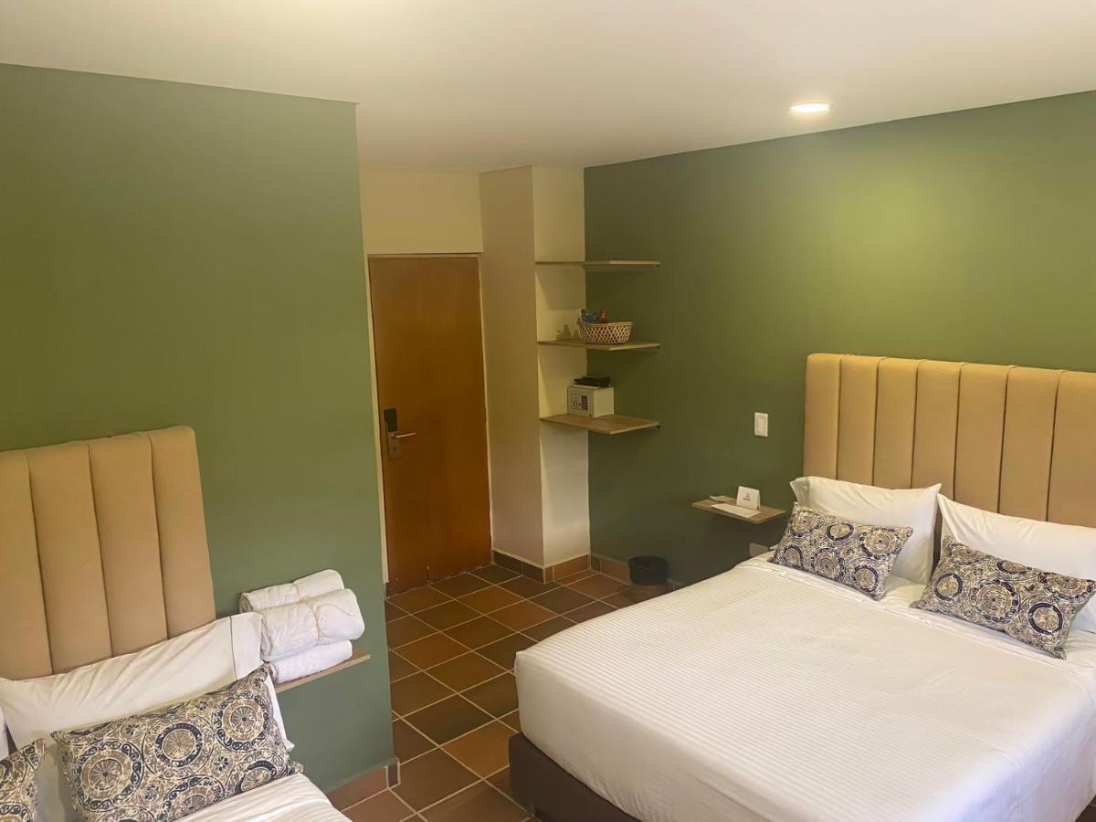 Hotel Bambu Guatapé エクステリア 写真