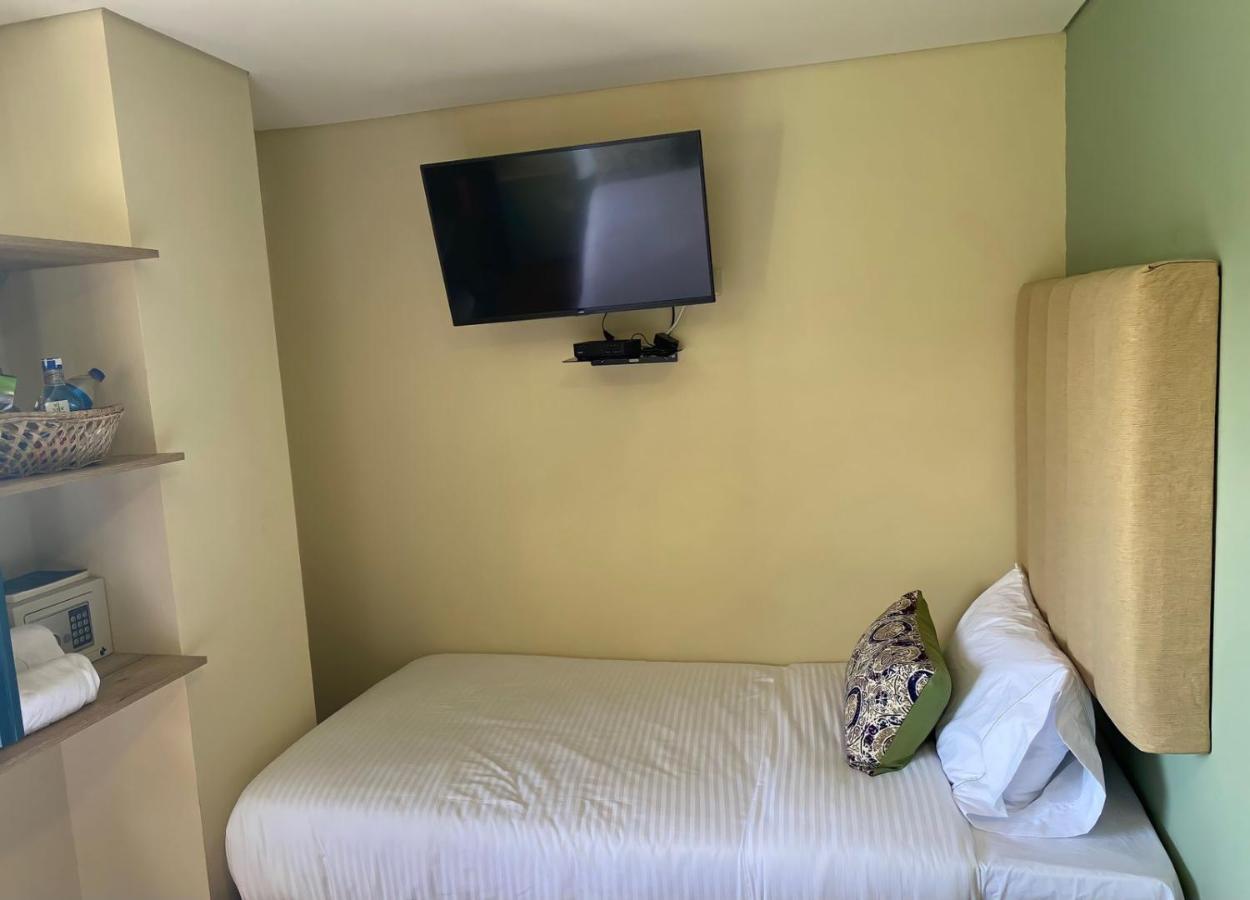Hotel Bambu Guatapé エクステリア 写真