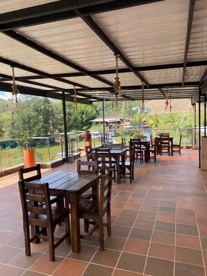 Hotel Bambu Guatapé エクステリア 写真